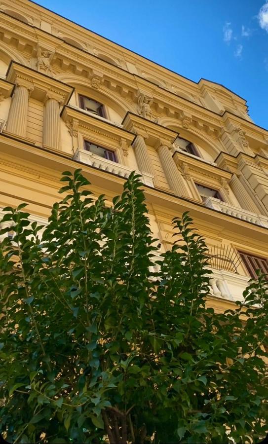 Quatrum Napoli - B&B 外观 照片