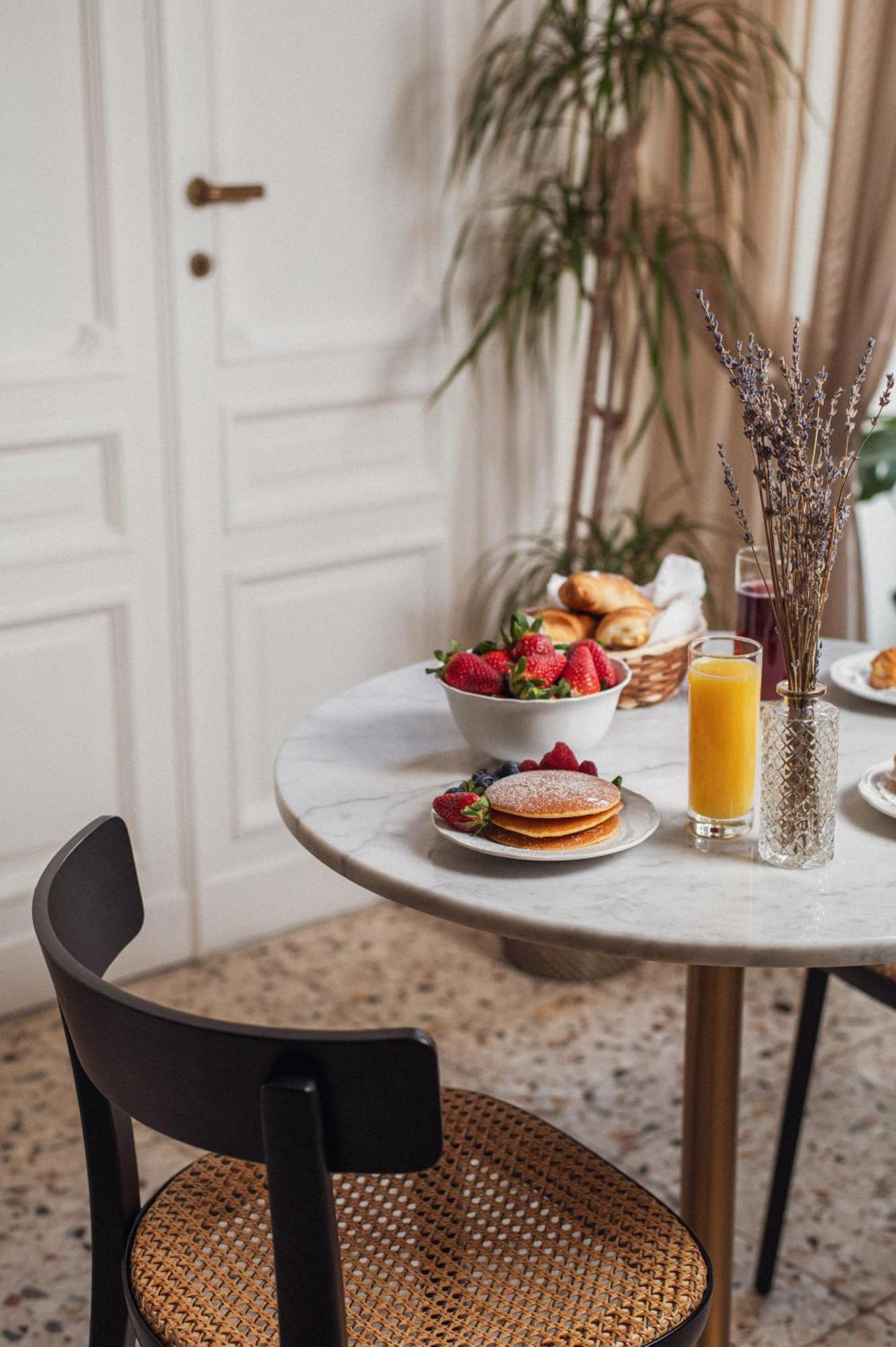 Quatrum Napoli - B&B 外观 照片